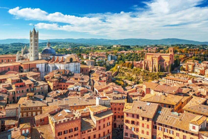 Appartamento A Due Passi Da Piazza Del Campo Siena Luaran gambar
